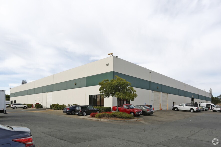 Primary Photo Of 187-189 Arthur Rd, Martinez Warehouse For Lease
