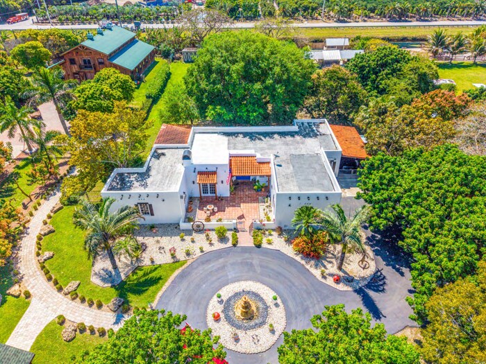 More Photos Of 19050 SW 194th Ave, Miami Lodge Meeting Hall For Sale