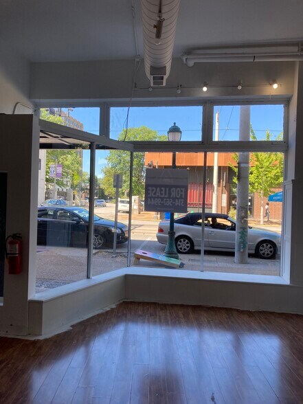 More Photos Of 6388-6394 Delmar Blvd, Saint Louis Storefront Retail Residential For Lease