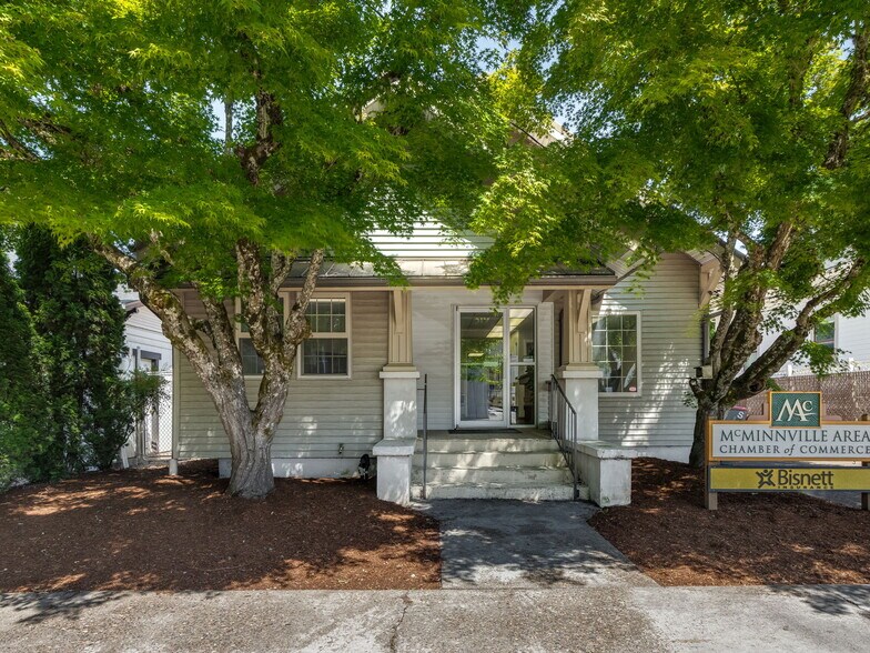 More Photos Of 319 NE 5th St, McMinnville Office Residential For Sale
