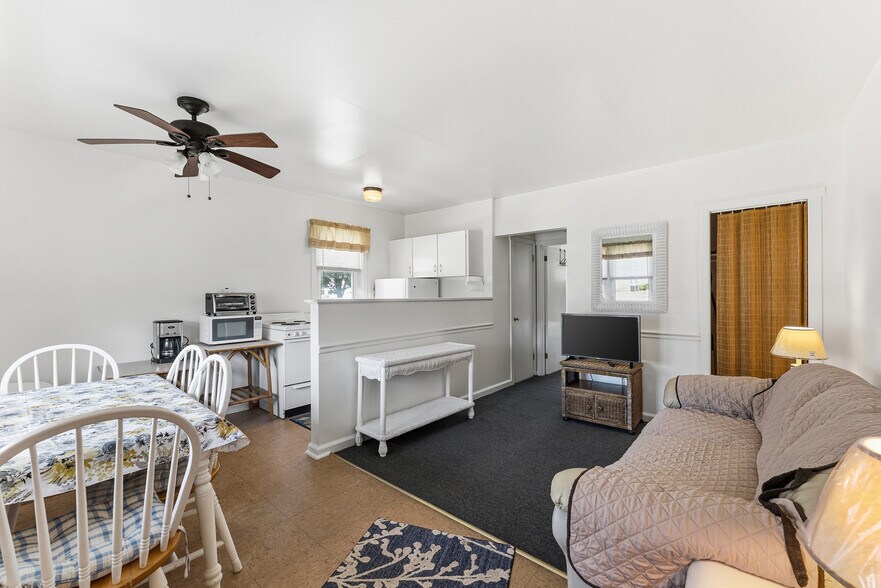 More Photos Of 3710 Landis Ave, Sea Isle City Freestanding For Sale