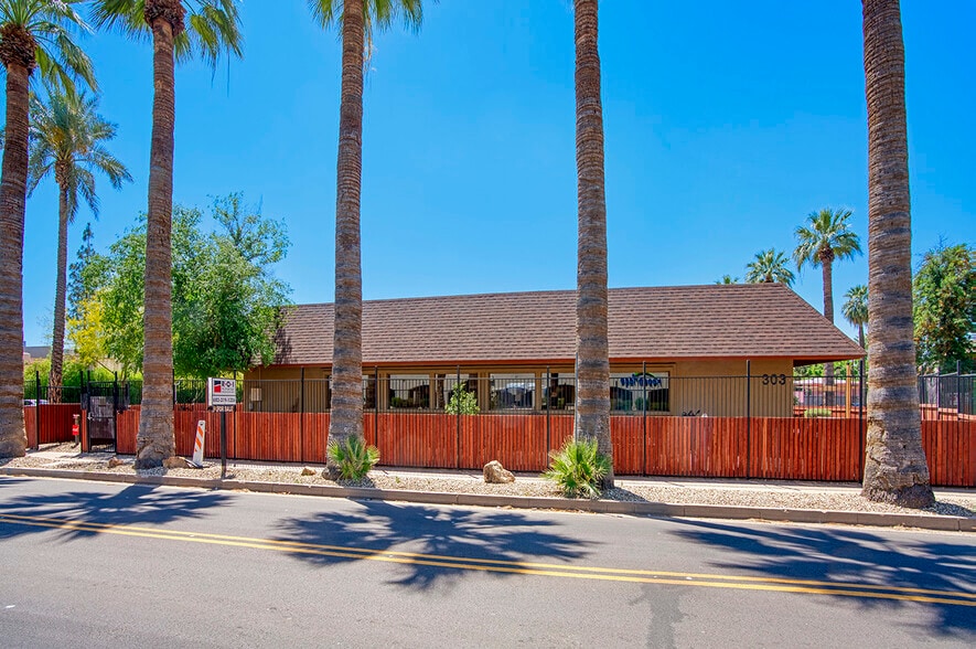 Primary Photo Of 303 E Palm Ln, Phoenix Office For Lease