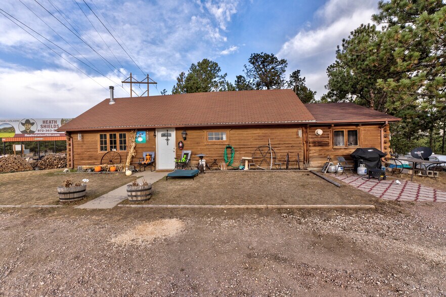 More Photos Of 1116 N 5th St, Custer Trailer Camper Park For Sale