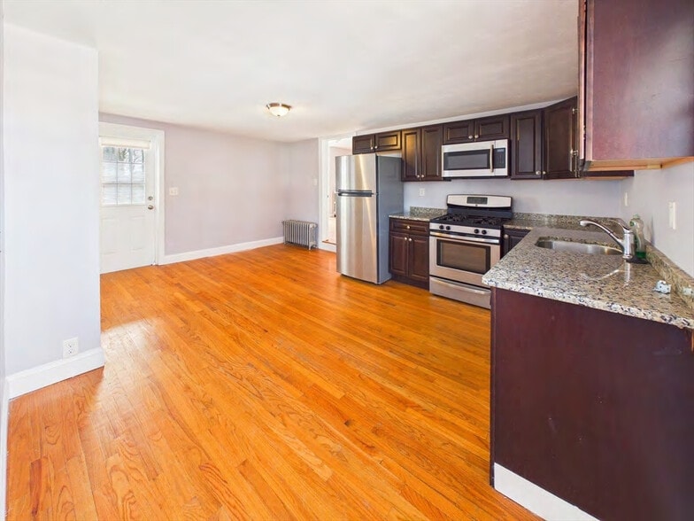 More Photos Of , Hyde Park Unknown For Sale