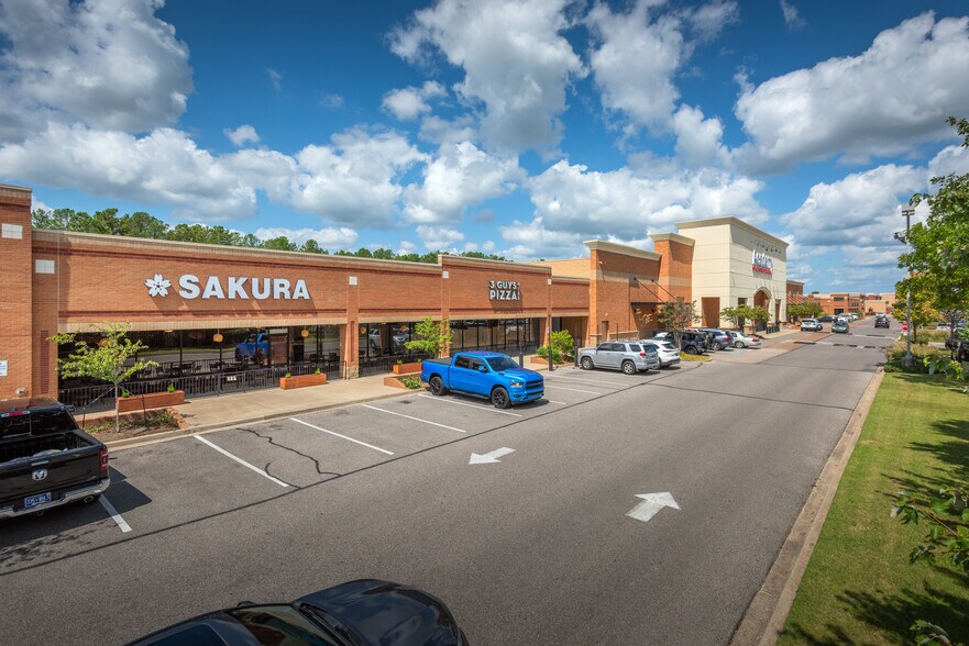 More Photos Of 255-305 New Byhalia Rd, Collierville Storefront For Lease