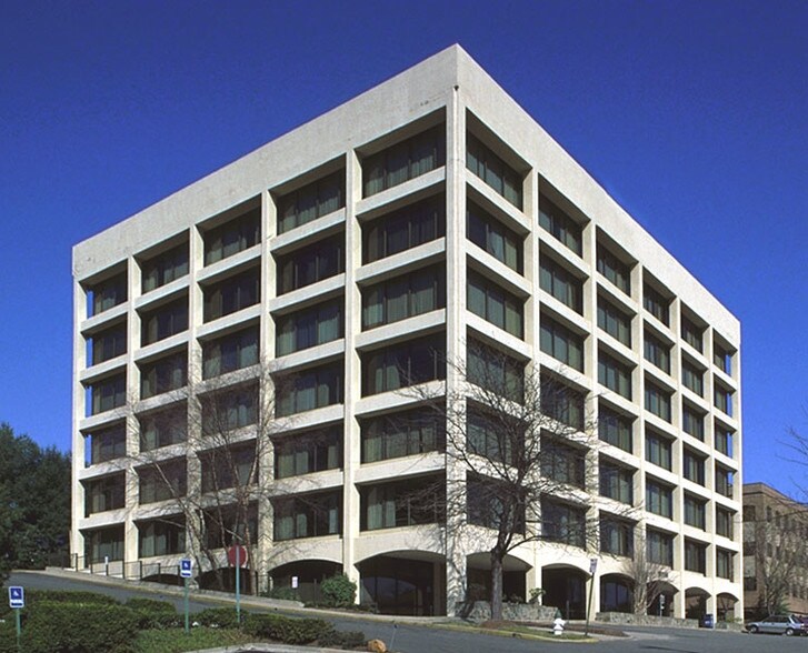 More Photos Of 10750 Columbia Pike, Silver Spring Medical For Lease