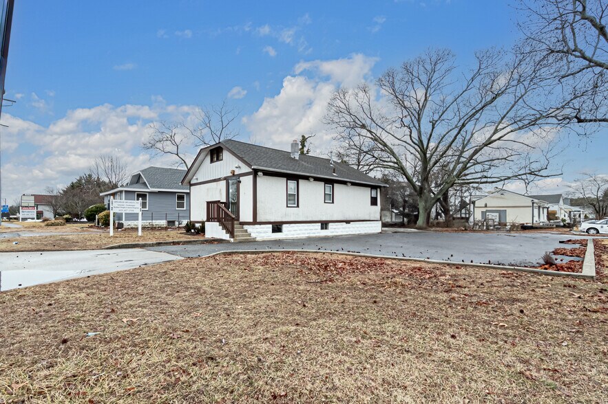 Primary Photo Of 1001 New Rd, Northfield Office For Sale