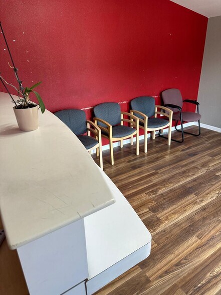 More Photos Of 6201 S Congress Ave, Austin Auto Repair For Lease