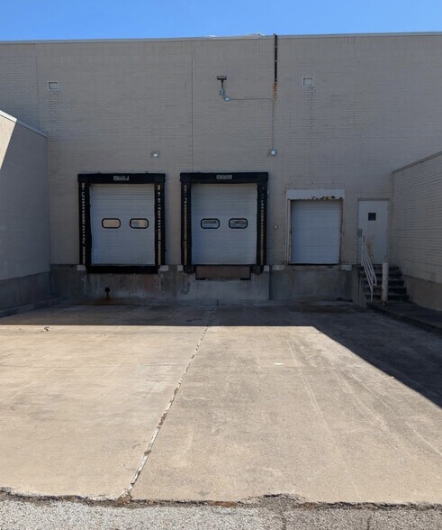More Photos Of 4800 Texoma Pky, Sherman Industrial For Lease