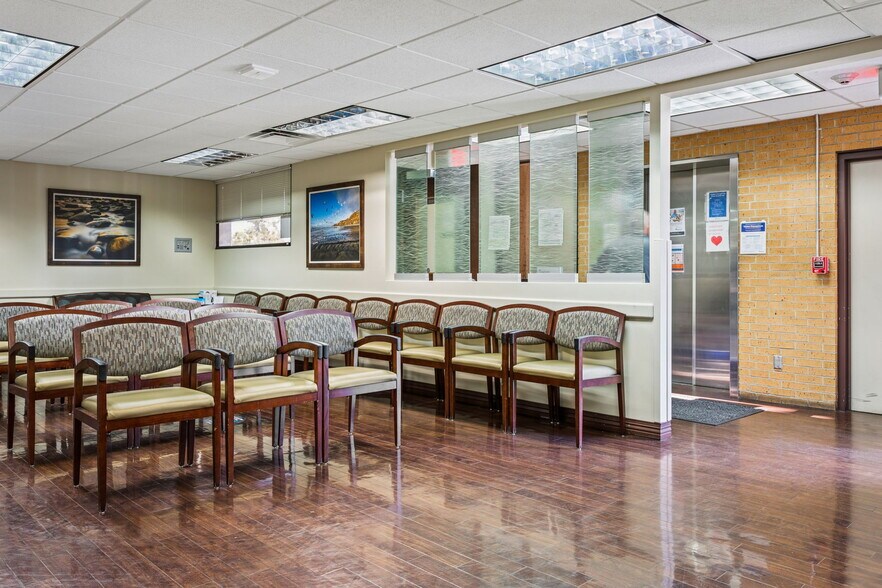 More Photos Of 4612 N Habana Ave, Tampa Medical For Lease