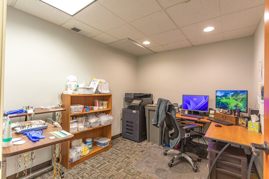 More Photos Of 20 Four Mile Dr, Kalispell Medical For Sale
