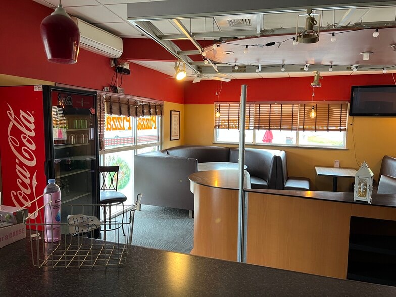 More Photos Of 154 New Britain Ave, Rocky Hill Restaurant For Sale