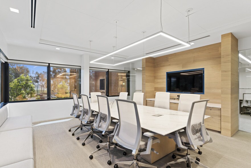 More Photos Of 2220 N University Dr, Newport Beach Office For Lease