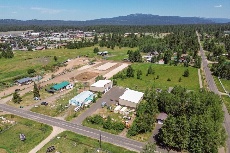 More Photos Of 460 Krahn Ln, McCall Warehouse For Sale