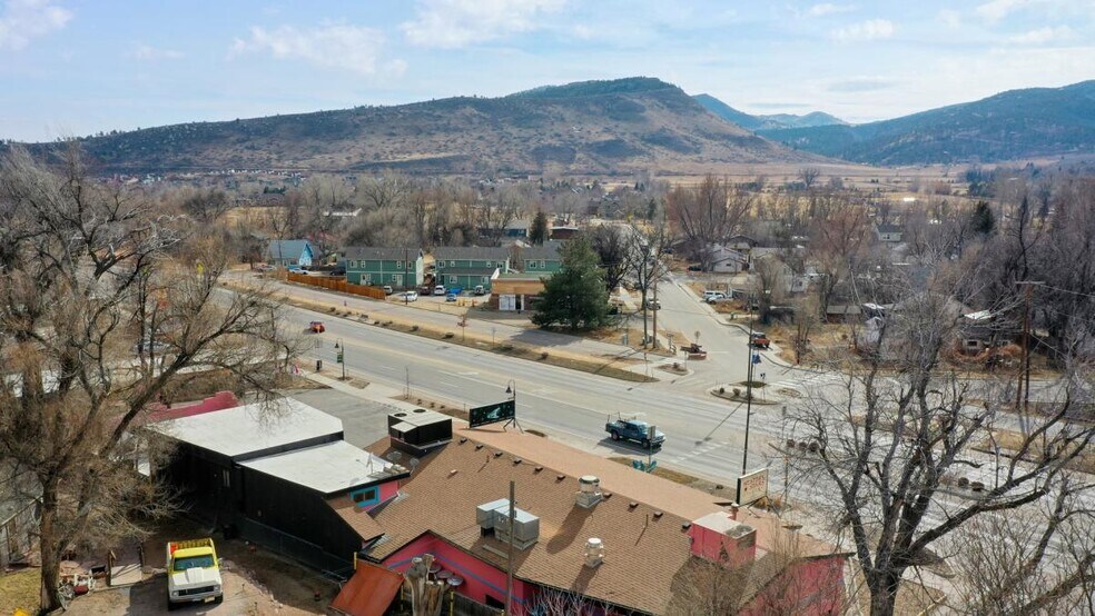 More Photos Of 160 E Main St, Lyons Restaurant For Sale