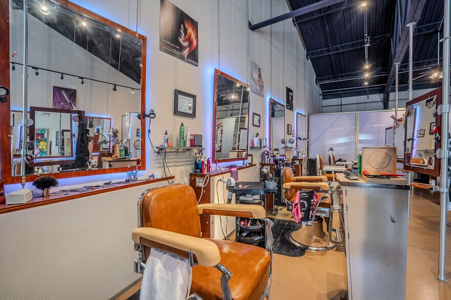 More Photos Of 77 S Union St, Lambertville Restaurant For Sale