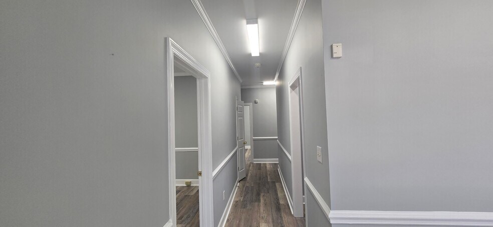 More Photos Of 2525 Raeford Rd, Fayetteville Medical For Lease