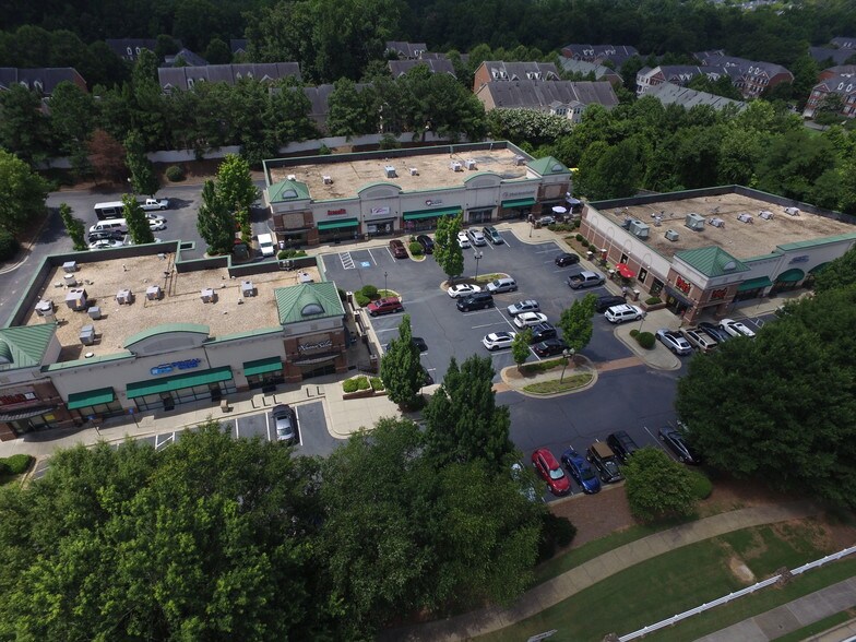 More Photos Of 920 Woodstock Rd, Roswell Storefront For Lease