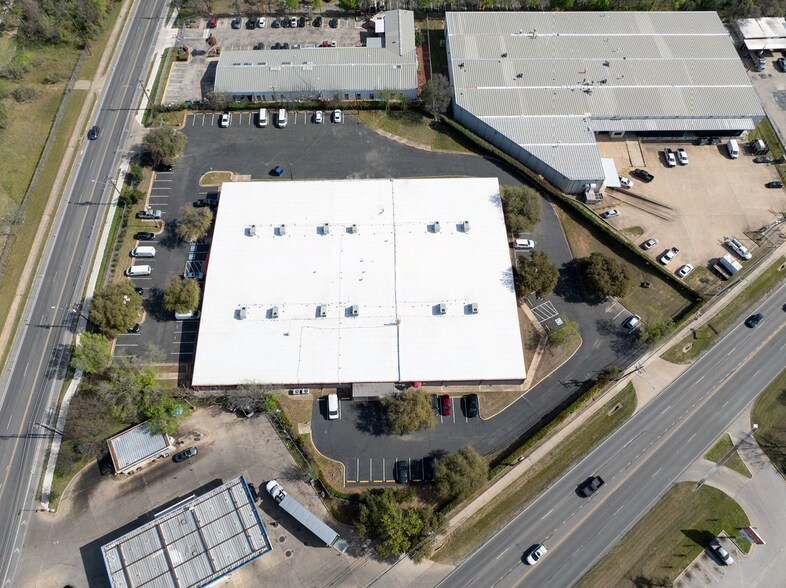 More Photos Of 4405 Springdale Rd, Austin Light Manufacturing For Lease