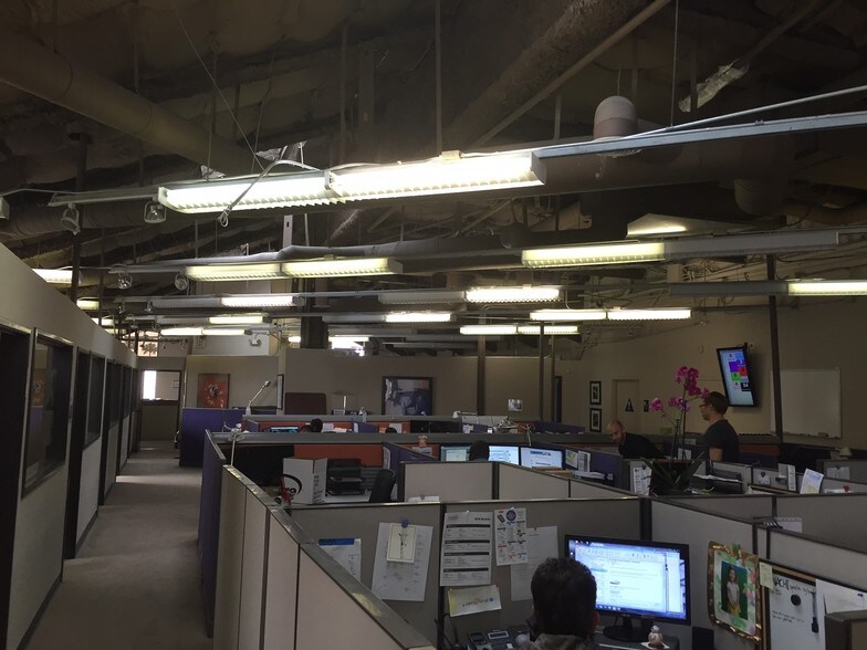More Photos Of 8360 Melrose Ave, Los Angeles Storefront Retail Office For Sale