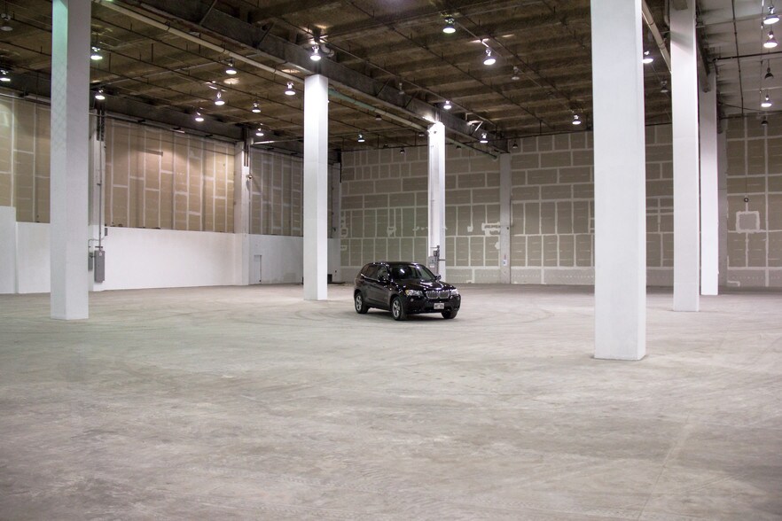 More Photos Of 3375 Koapaka St, Honolulu Flex For Lease