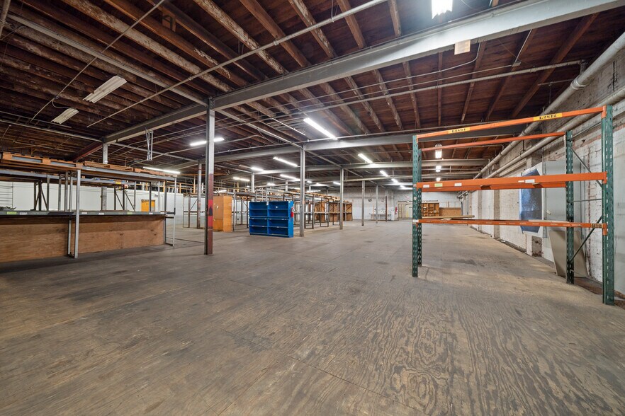 More Photos Of 506 SE 3rd Ave, Ocala Warehouse For Sale