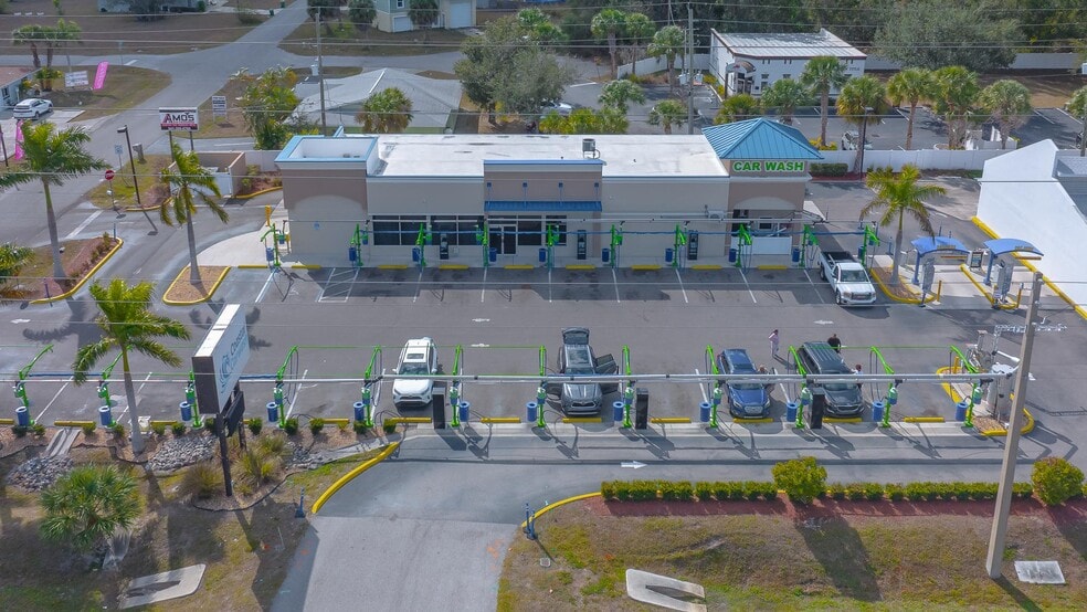 Primary Photo Of 2105 Tamiami Trl, Port Charlotte Carwash For Sale