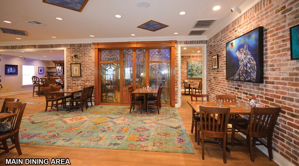 More Photos Of 15228 I-30 Hwy, Benton Restaurant For Sale