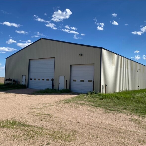 More Photos Of 73881 Avenue 357, Hayes Center Land For Sale