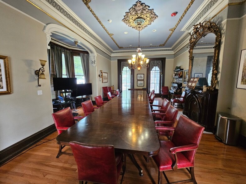 More Photos Of 6 S State St, Dover Office For Sale