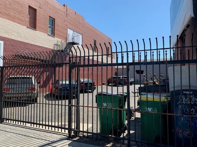 More Photos Of 47 N Grant St, Stockton Storefront Retail Residential For Sale