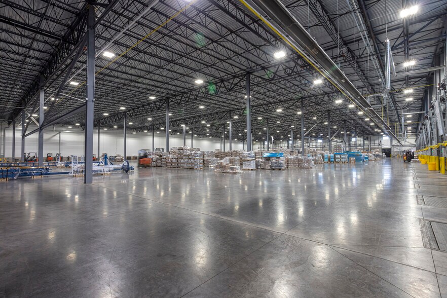 More Photos Of County Road 41, Farmington Manufacturing For Lease