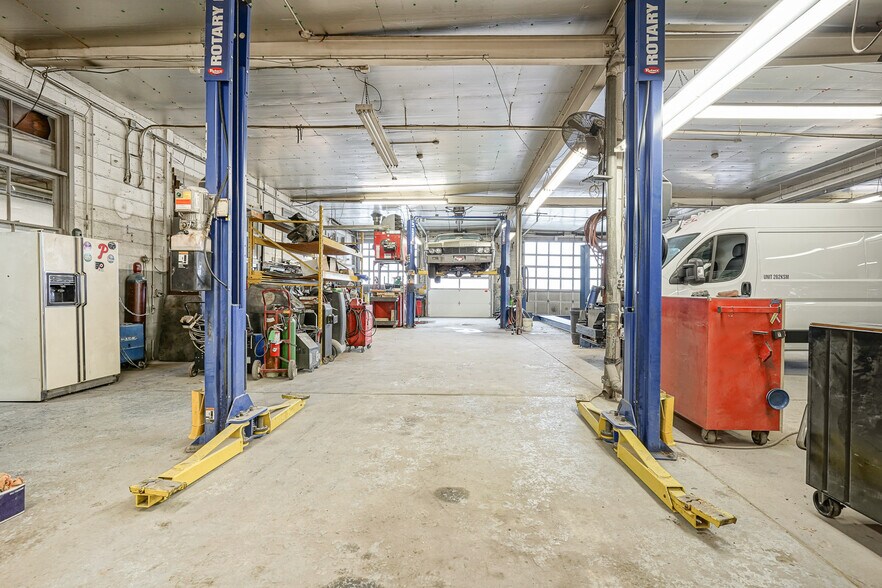 More Photos Of 100 White Horse Pike, Oaklyn Auto Dealership For Sale