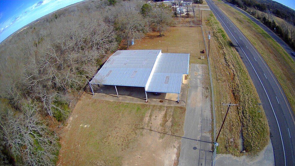 More Photos Of 6887 State Highway 31 E, Murchison Warehouse For Sale
