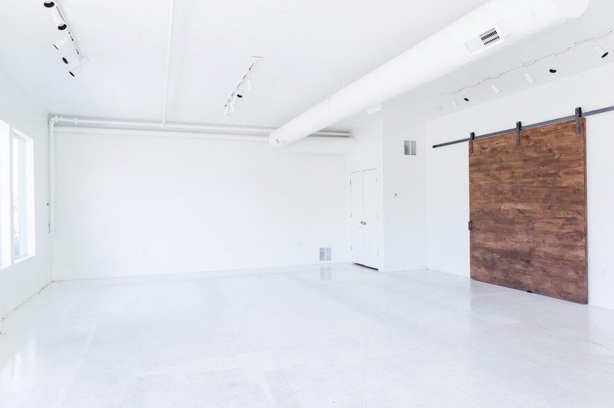 More Photos Of 491 S Freedom Blvd, Provo Storefront Retail Residential For Lease