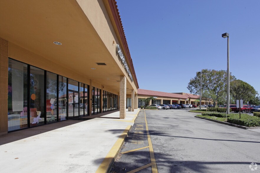 More Photos Of 7047-7251 NW 88th Ave, Tamarac Freestanding For Lease