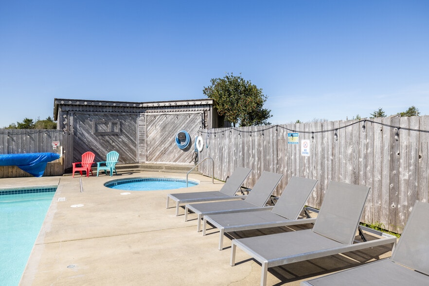 More Photos Of 11 Chabot Rd, Copalis Beach Hotel For Sale