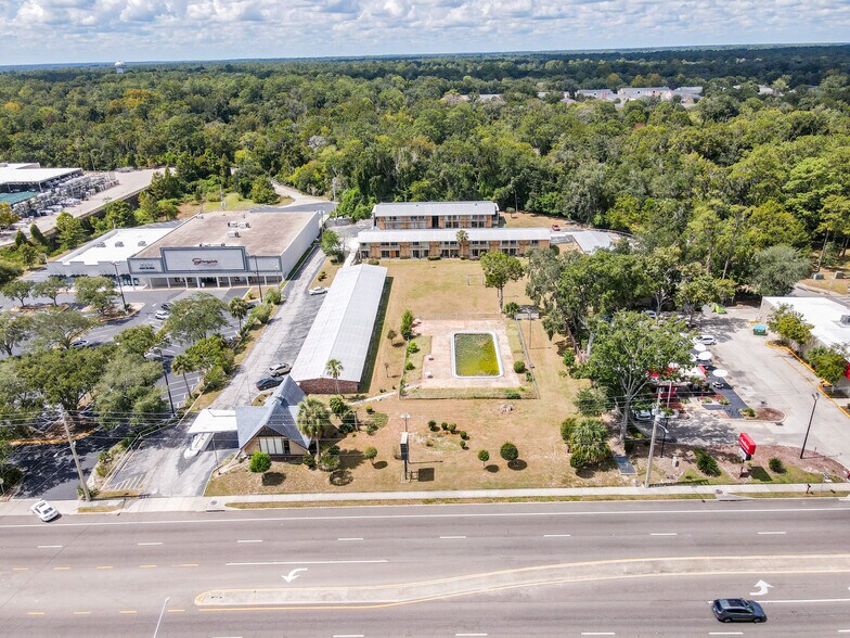 More Photos Of 2820 NW 13th St, Gainesville Land For Lease