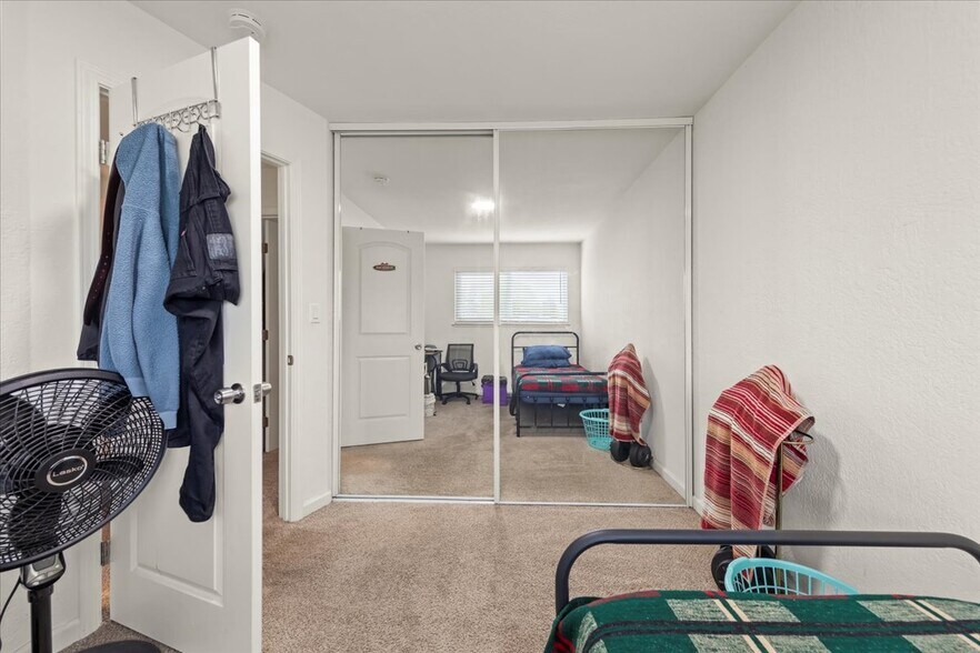 More Photos Of 20324 Forest Ave, Castro Valley Apartments For Sale