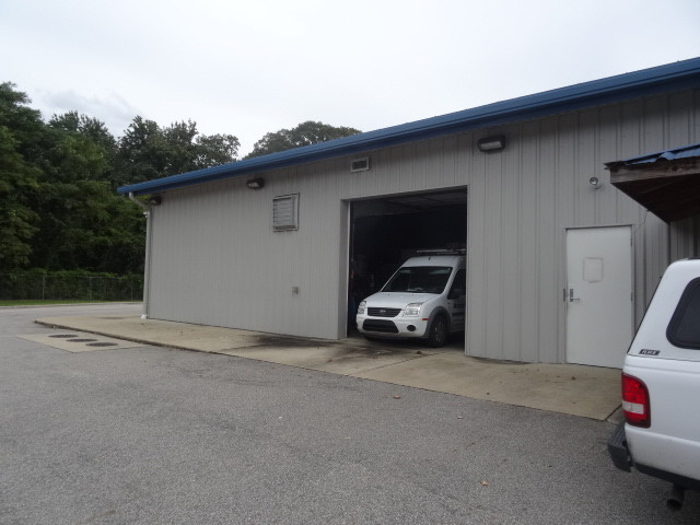 More Photos Of 4400 Bragg Blvd, Fayetteville Showroom For Lease