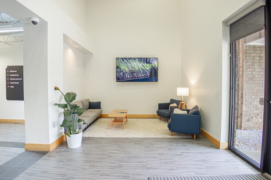 More Photos Of 575 Wharton Dr SW, Atlanta Warehouse For Lease