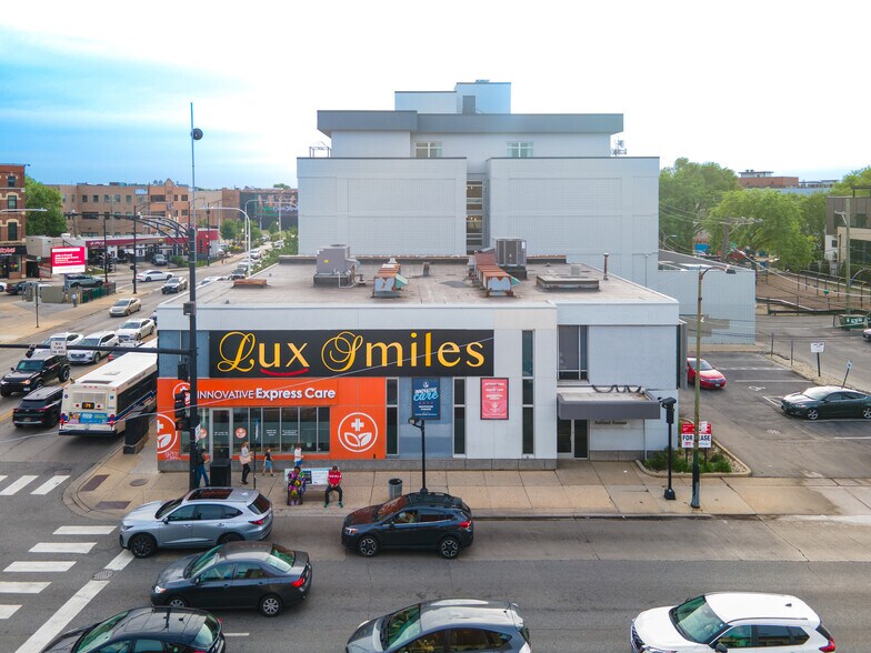 More Photos Of 2400 N Ashland Ave, Chicago Medical For Lease
