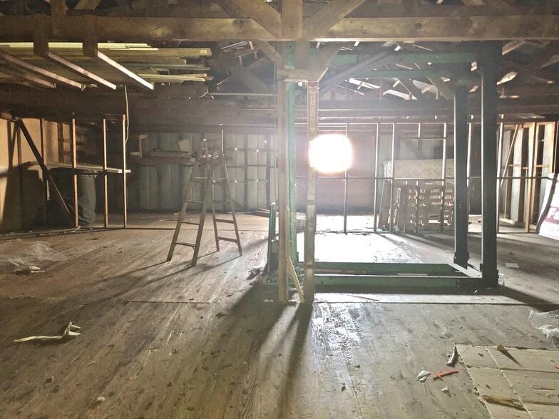 More Photos Of 3926 Lawrenceville Hwy, Tucker Freestanding For Sale