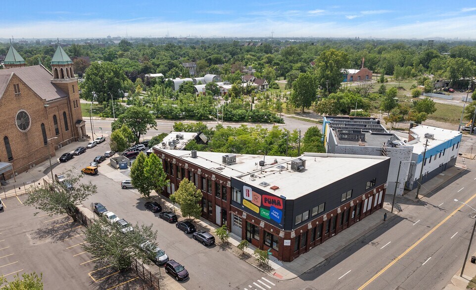 More Photos Of 4126 Grand River Ave, Detroit Research And Development For Sale