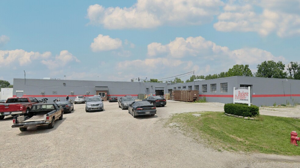 More Photos Of 104 Lee St, Lodi Manufacturing For Lease