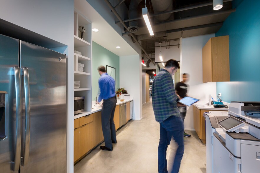 More Photos Of 17875 Von Karman, Irvine Coworking Space