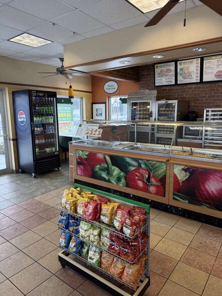 More Photos Of 19 Forgham St, Lyons Fast Food For Sale
