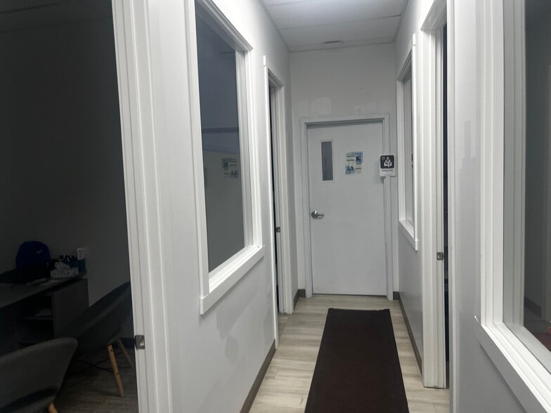 More Photos Of 3961 52nd Ave NE, Calgary Light Distribution For Lease
