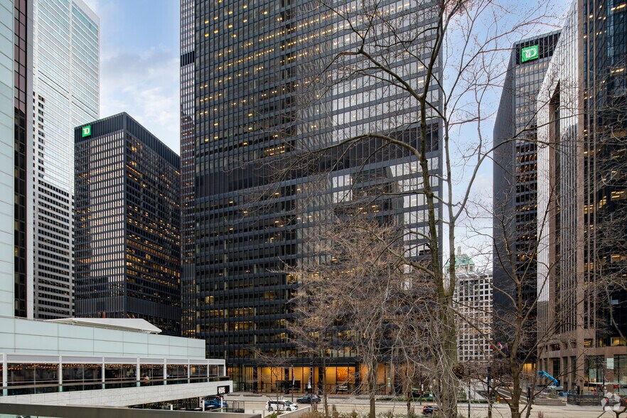 More Photos Of 77 King St W, Toronto Office For Lease