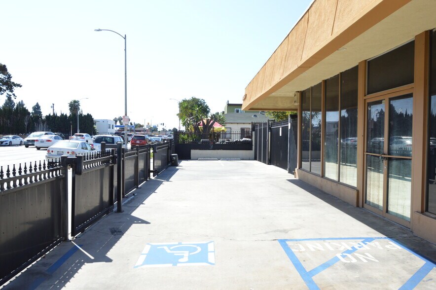 More Photos Of 3365 Martin Luther King Jr Blvd, Lynwood Unknown For Lease